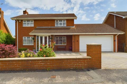 3 bedroom detached house for sale, Mordacks Road, Bridlington