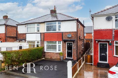 30 Earnshaw Drive, Leyland, PR25 1GS