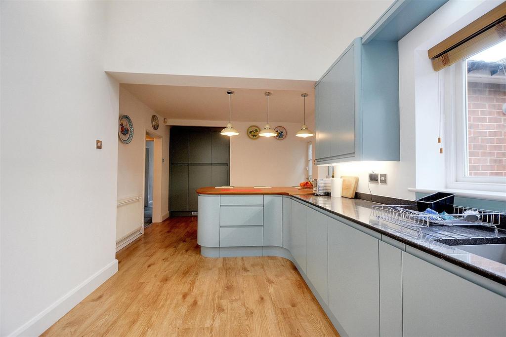 Breakfast Kitchen