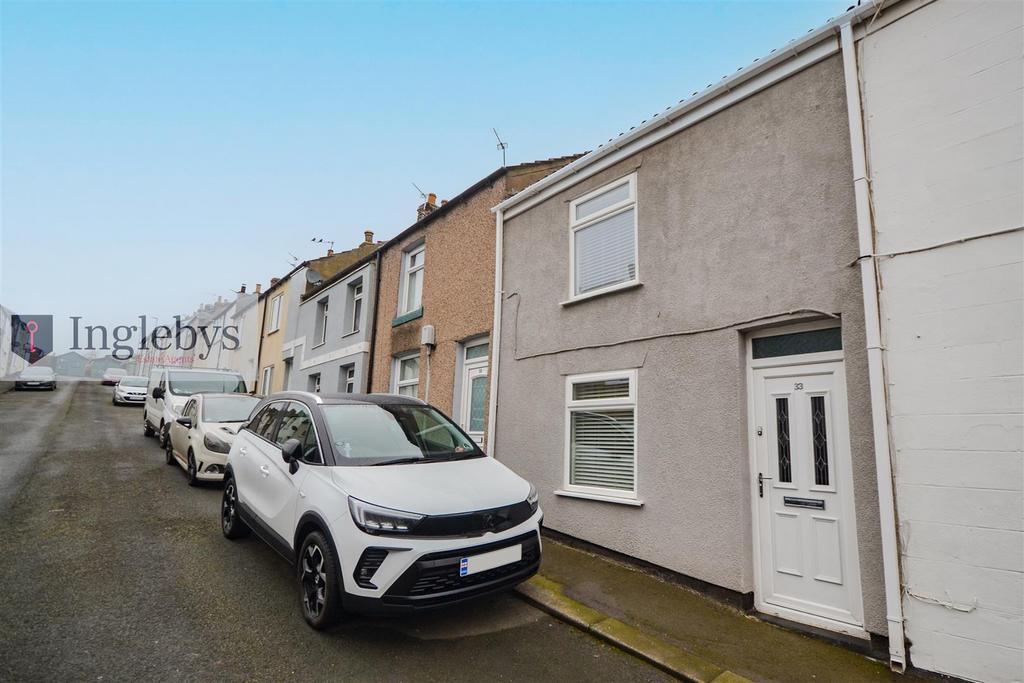Gladstone Street, Loftus 3 bed terraced house for sale £70,000
