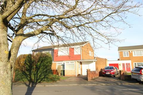 3 bedroom semi-detached house for sale - Moorway Drive, South West Denton, Newcastle Upon Tyne