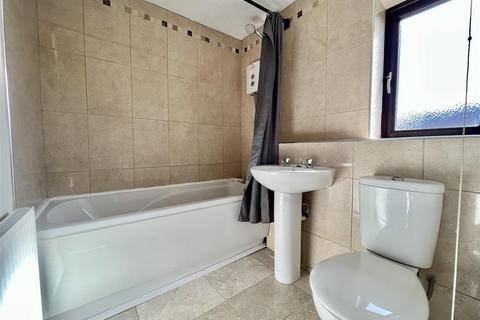 95 Robins Hill, Brackla, Bridgend, CF31 2PJ