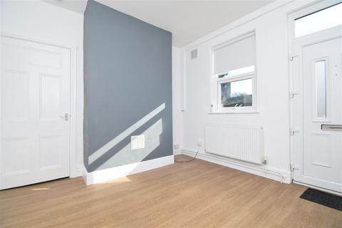 1 bedroom ground floor flat to rent, 272 Barnsley Road, Wakefield WF2