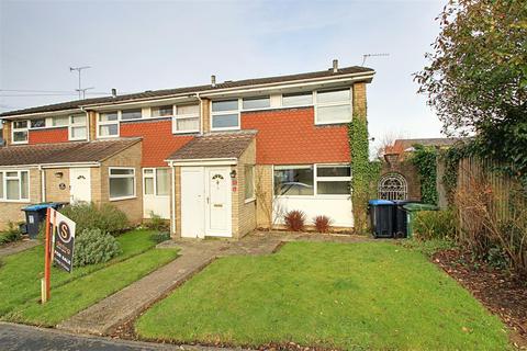 2 Nye Way, Bovingdon, Hemel Hempstead, HP3 0HX