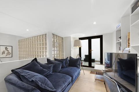 4 bedroom house to rent, Plough Terrace, SW11