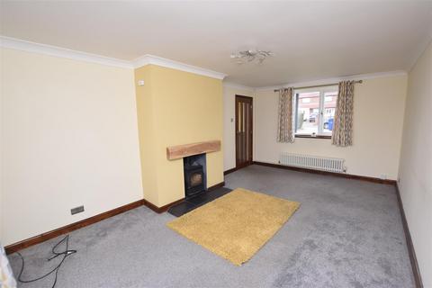 3 bedroom terraced house for sale, St. Helens Crescent, Brigsley DN37