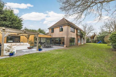 Purton Cottage Parsonage Lane, Farnham Common, Slough, SL2 3NX