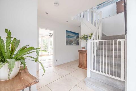 Purton Cottage Parsonage Lane, Farnham Common, Slough, SL2 3NX