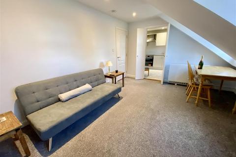 1 bedroom apartment to rent, La Route Du Fort, St. Saviour, Jersey