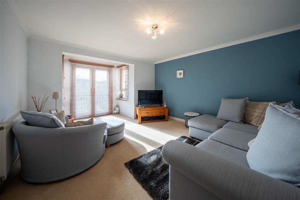 Ross Avenue, Perth 2 bed flat for sale £159,950