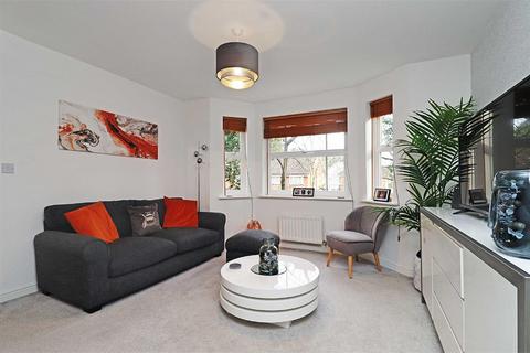 2 bedroom apartment for sale, Kentmere Road, Timperley