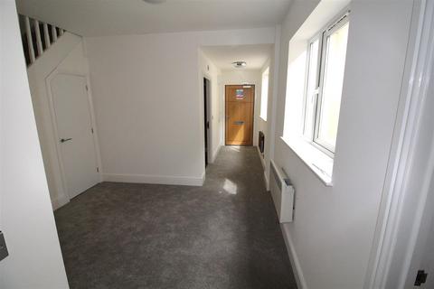 2 bedroom flat to rent - Symington House, Market Street, Rugby
