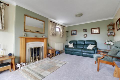 17 Ashdale Close, Alsager, Stoke-on-trent, ST7 2EN