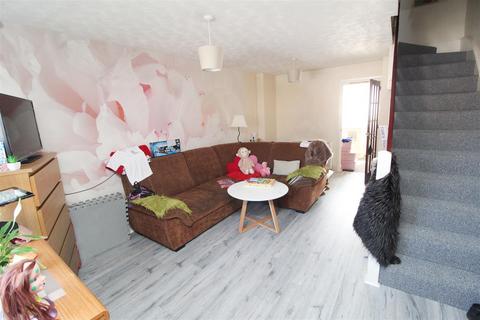 22 Downland, Two Mile Ash, Milton Keynes, MK8 8AS