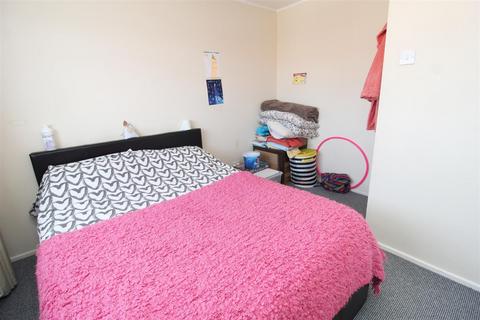 22 Downland, Two Mile Ash, Milton Keynes, MK8 8AS