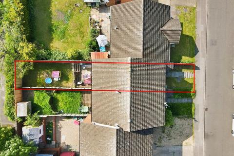 22 Downland, Two Mile Ash, Milton Keynes, MK8 8AS