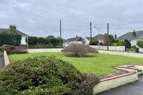 1 Bownder Vean, St Austell, PL25 3DB