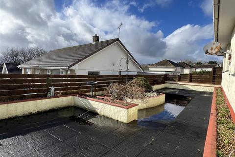 1 Bownder Vean, St Austell, PL25 3DB