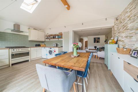 7 Briars End, Crossways, Dorchester, DT2 8UD