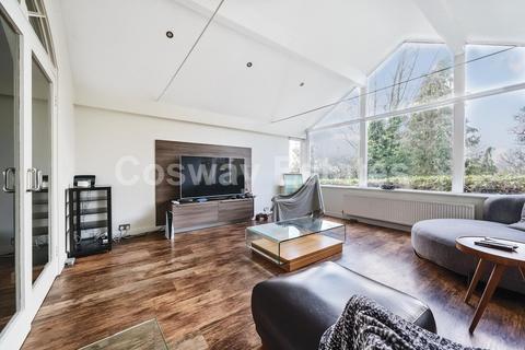 5 bedroom house for sale, Marsh Lane, Mill Hill, London