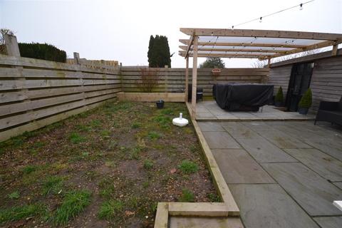 296 Beacon Road, Wibsey, Bradford, BD6 3DU