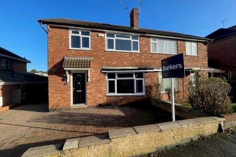 3 bedroom semi-detached house to rent, Rosemead Drive, Leicester