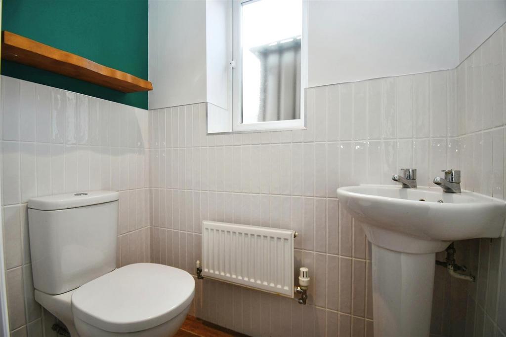 Cloakroom WC