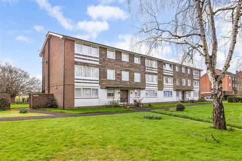 Flat 5, James Court Tadburn Road, Romsey, SO51 5BL