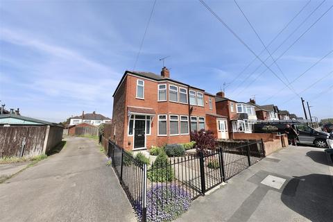 3 bedroom semi-detached house for sale, Riversdale Road, Hull