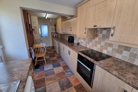 2 bedroom end of terrace house for sale, Hazel Way, Gorleston