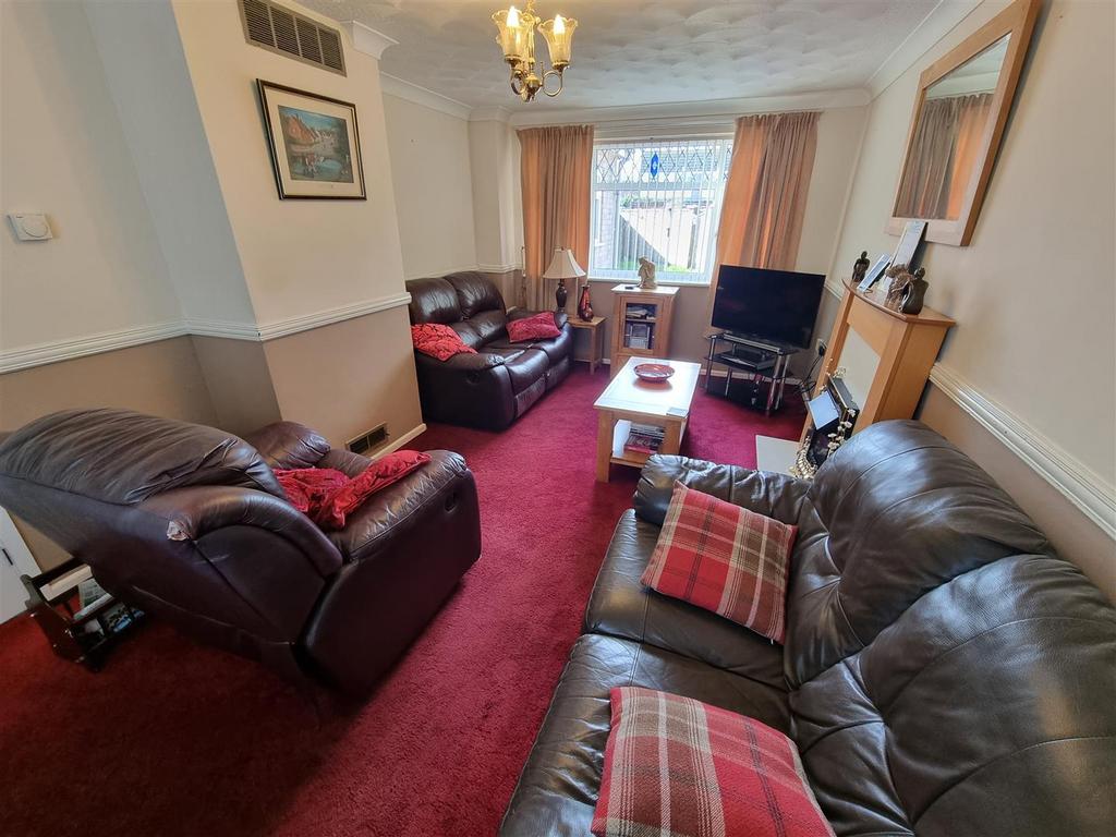 Lounge 2