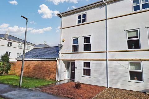 4 bedroom semi-detached house for sale, Gun Tower Mews Rochester