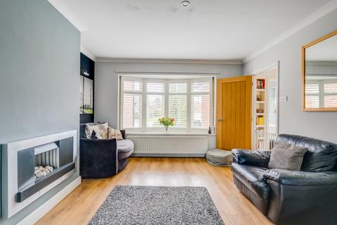 4 bedroom end of terrace house for sale, Ninesprings Way, Hitchin, Hertfordshire, SG4