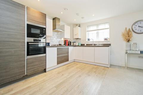 20 Sidney Grove, Herne Bay, CT6 5FE