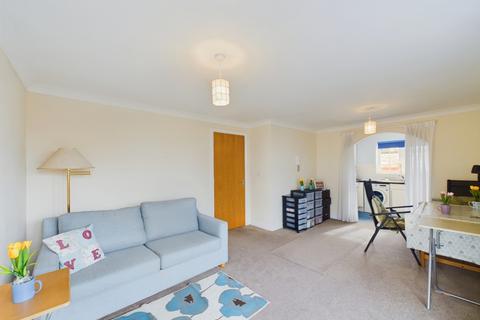 2 bedroom flat for sale - Baltic Wharf, Clifton Marine Parade, Gravesend, Kent, DA11