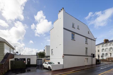 3 bedroom apartment to rent, Midvale Road, St. Helier, Jersey