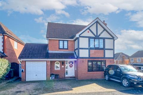 4 bedroom detached house for sale - Briar Close, Lickey End, Bromsgrove, B60 1GE