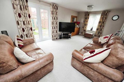4 bedroom detached house for sale - Buttercup Way, Witham St Hughs