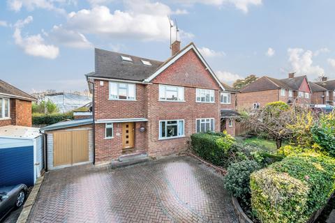 20 East Hill, Woking, GU22 8DN