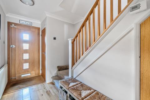 20 East Hill, Woking, GU22 8DN