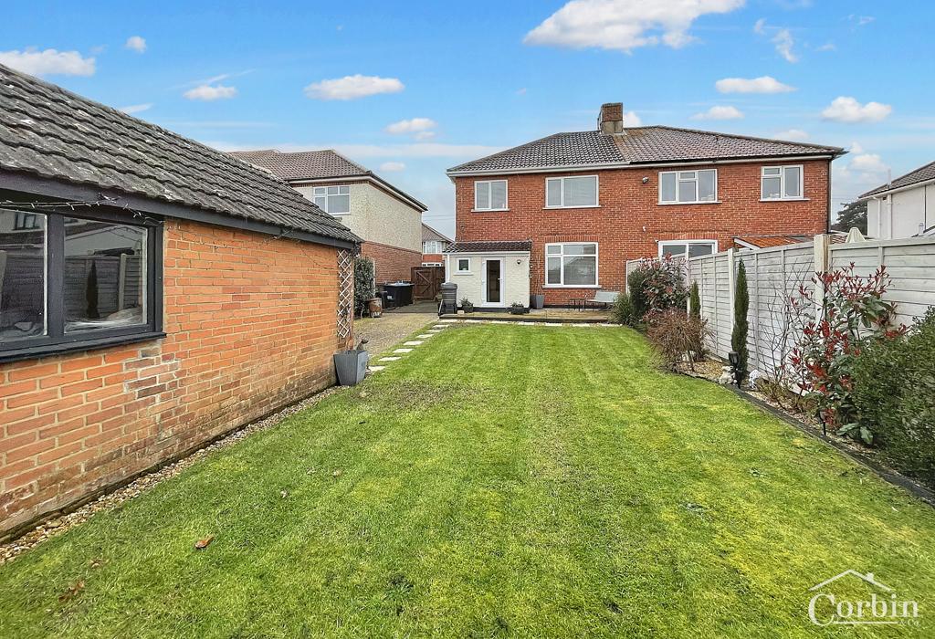 Claremont Road, Bournemouth, Dorset 3 bed semidetached house for sale