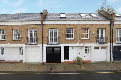 1 bedroom terraced house to rent, Royal Crescent Mews, London, W11