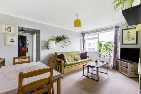 44a Abbots Park, St Albans, AL1 1TW