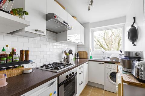 44a Abbots Park, St Albans, AL1 1TW
