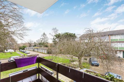 44a Abbots Park, St Albans, AL1 1TW
