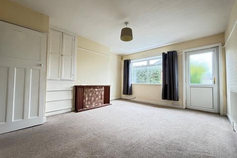 3 bedroom terraced house to rent, Argie Gardens, Burley, Leeds, LS4