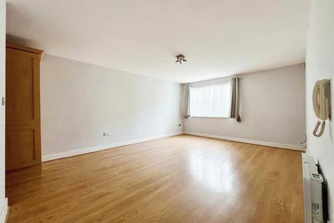 2 bedroom flat to rent, 2A Police Street, Eccles, Manchester, M30