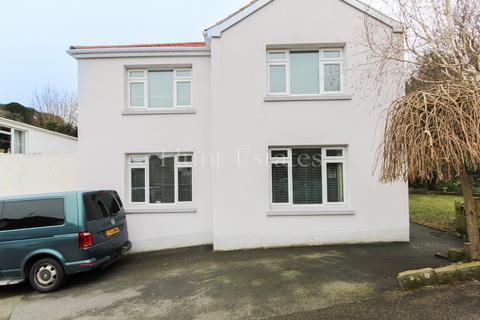 3 bedroom detached house for sale, Le Vier Mont, St. Helier, Jersey. JE2 4NG