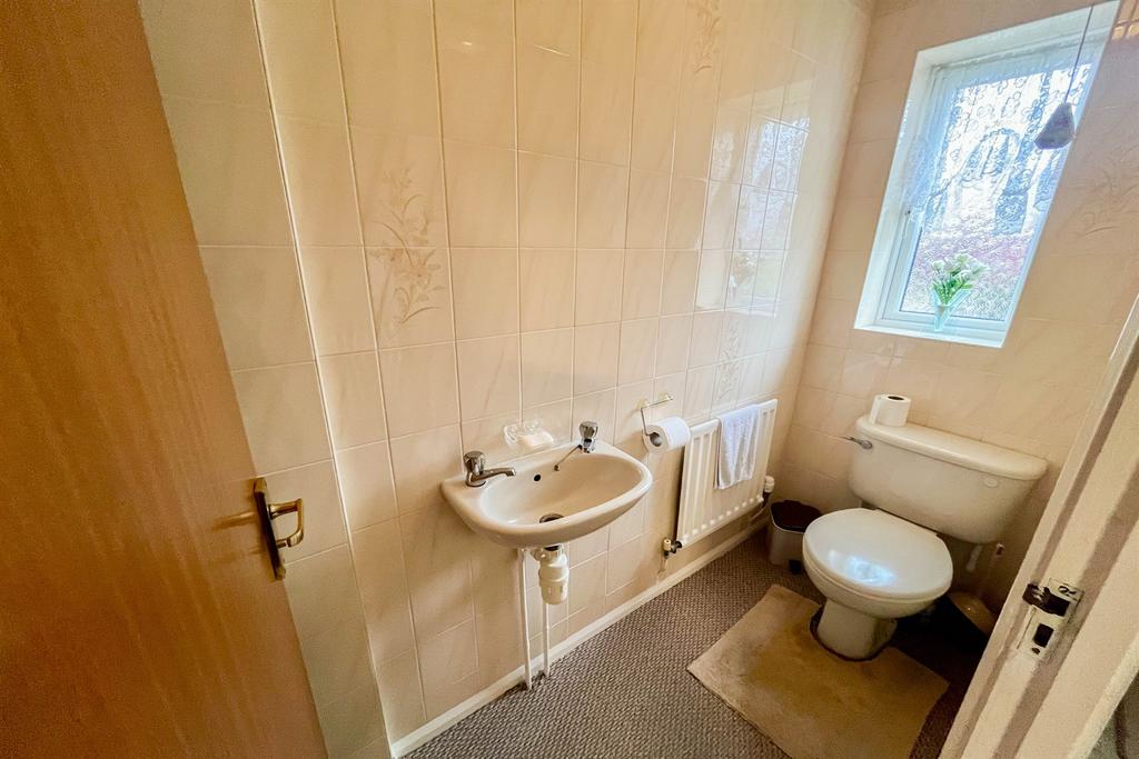 Ground floor wc