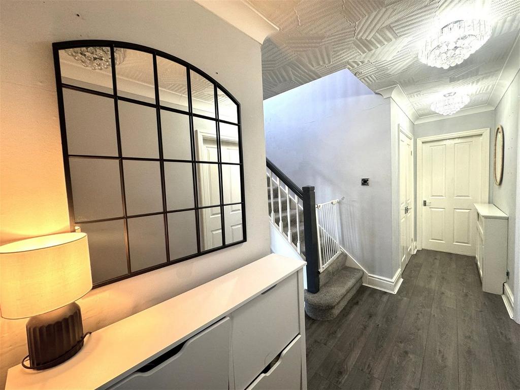 Hesketh Lane, Tarleton, Preston, PR4 6AQ 6 bed detached house for sale
